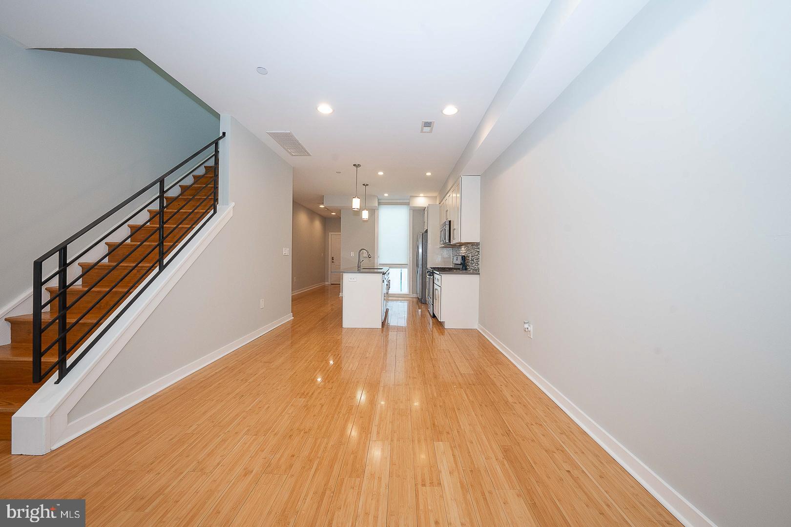 FRANCISVILLE - Residential