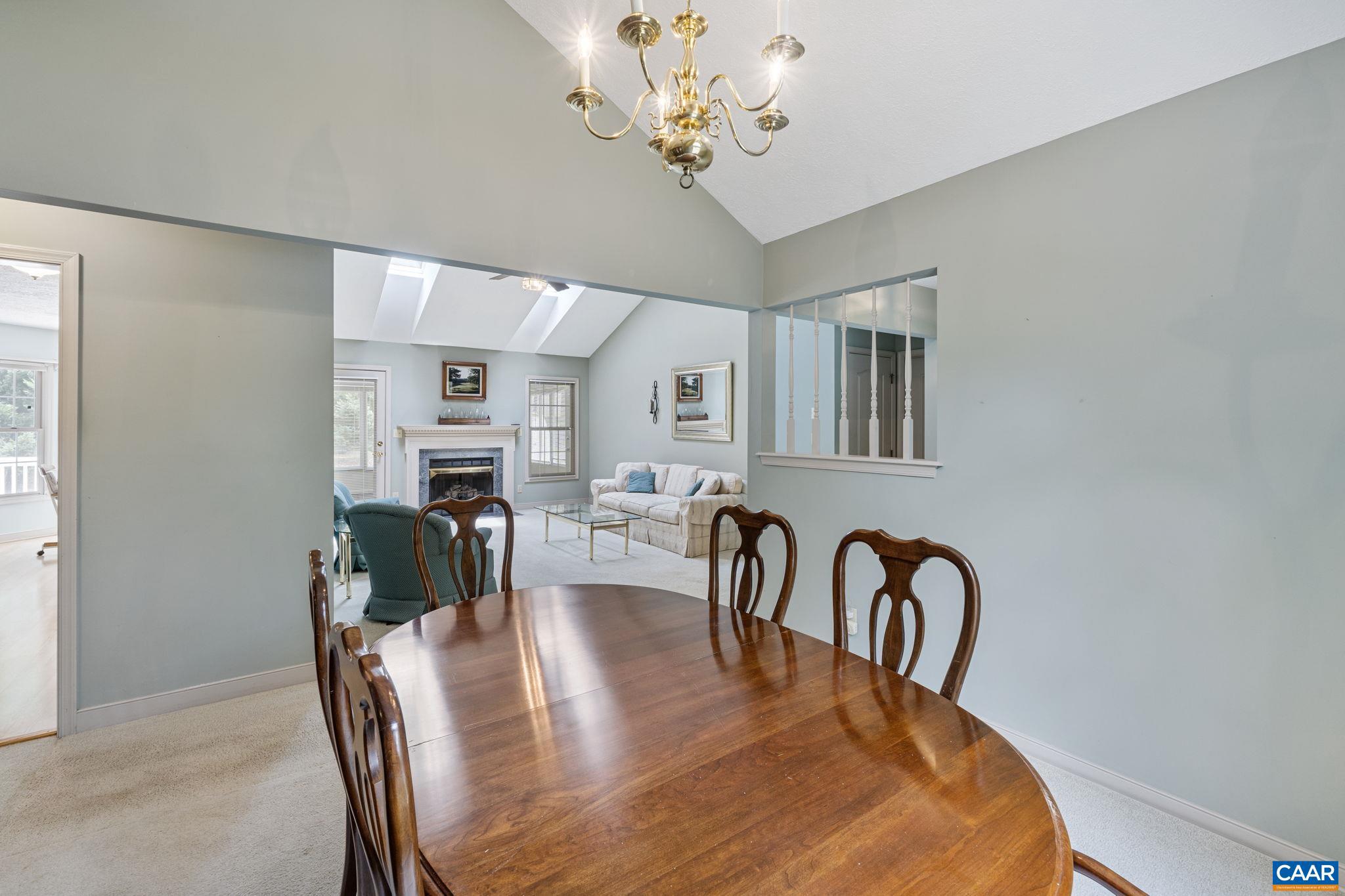 LAKE MONTICELLO - Residential