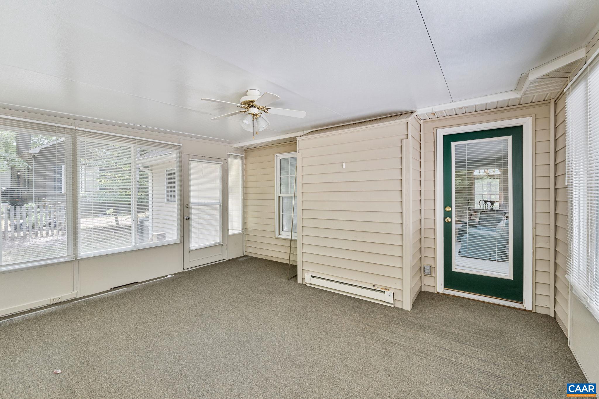 LAKE MONTICELLO - Residential