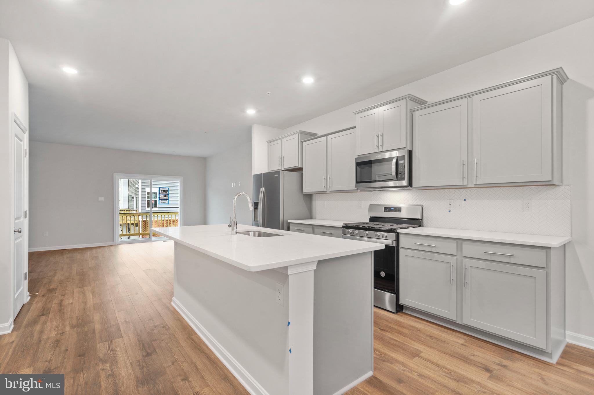 WOODYARD STATION - Residential Lease