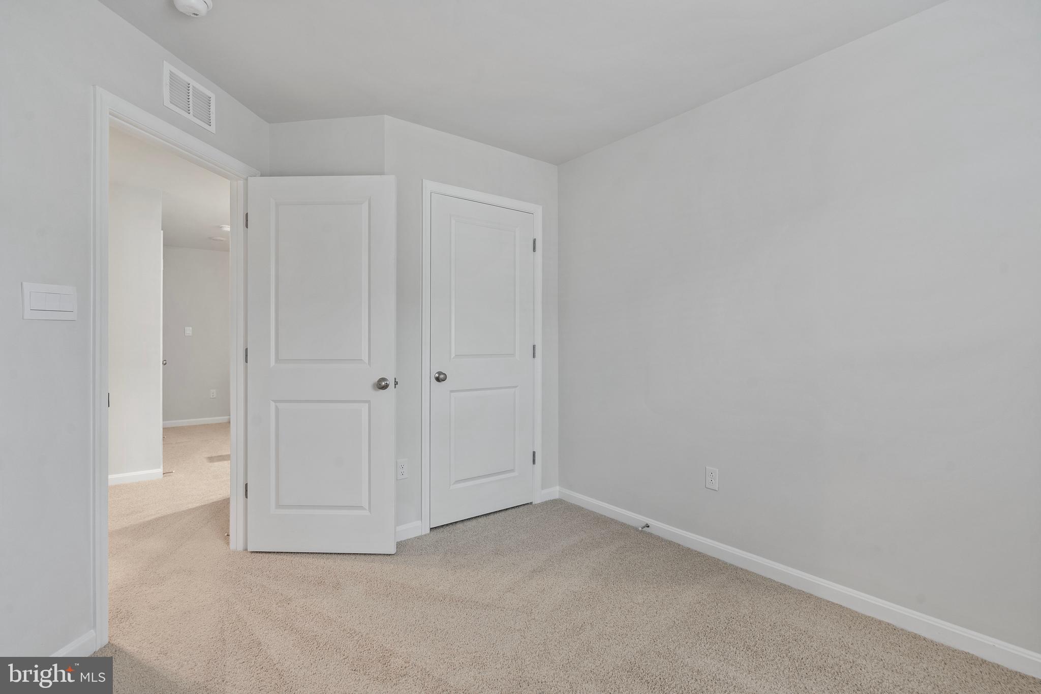 WOODYARD STATION - Residential Lease