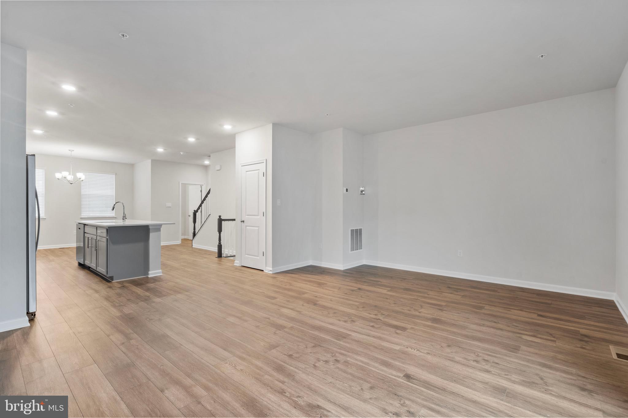 WOODYARD STATION - Residential Lease