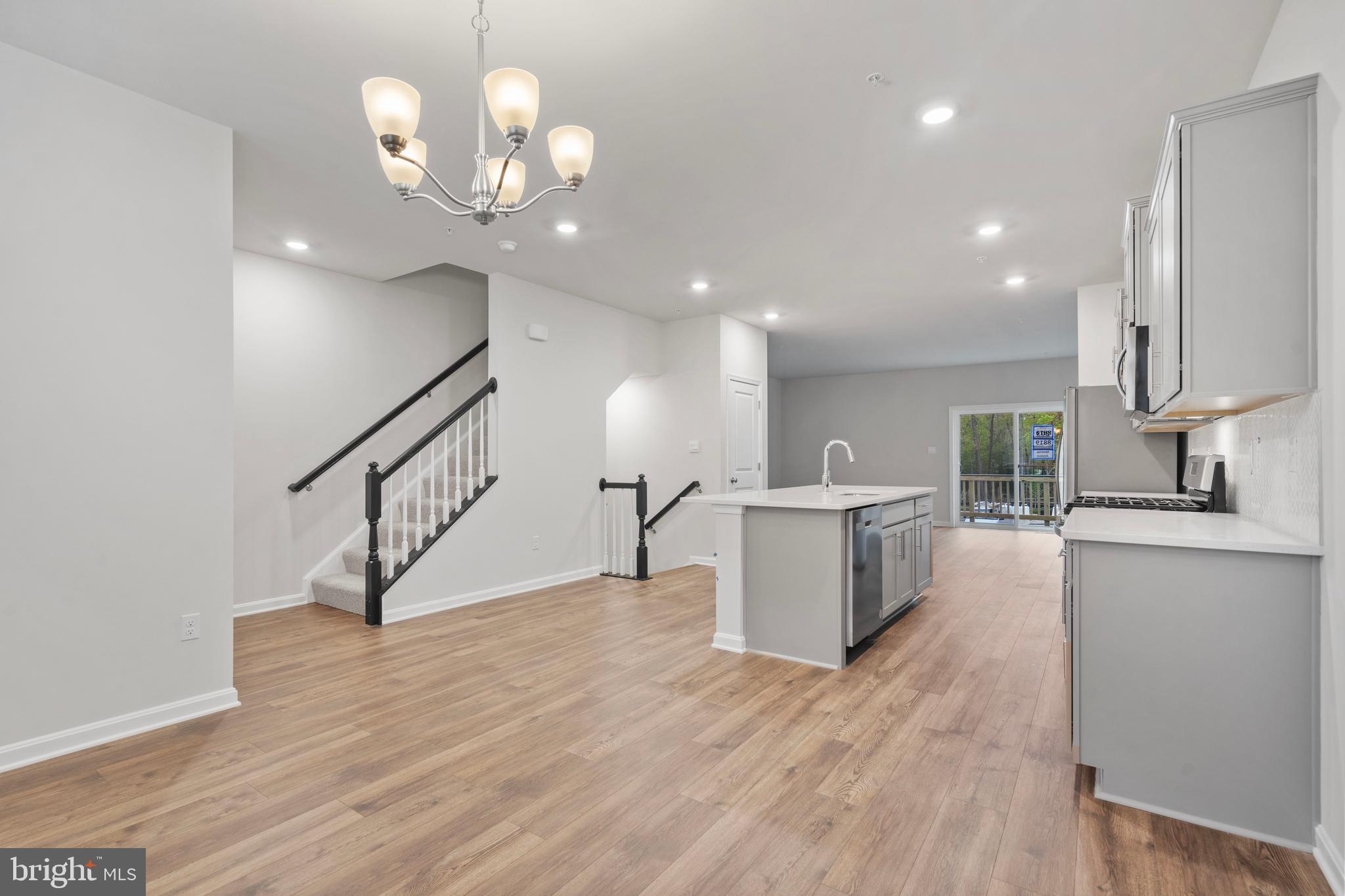 WOODYARD STATION - Residential Lease