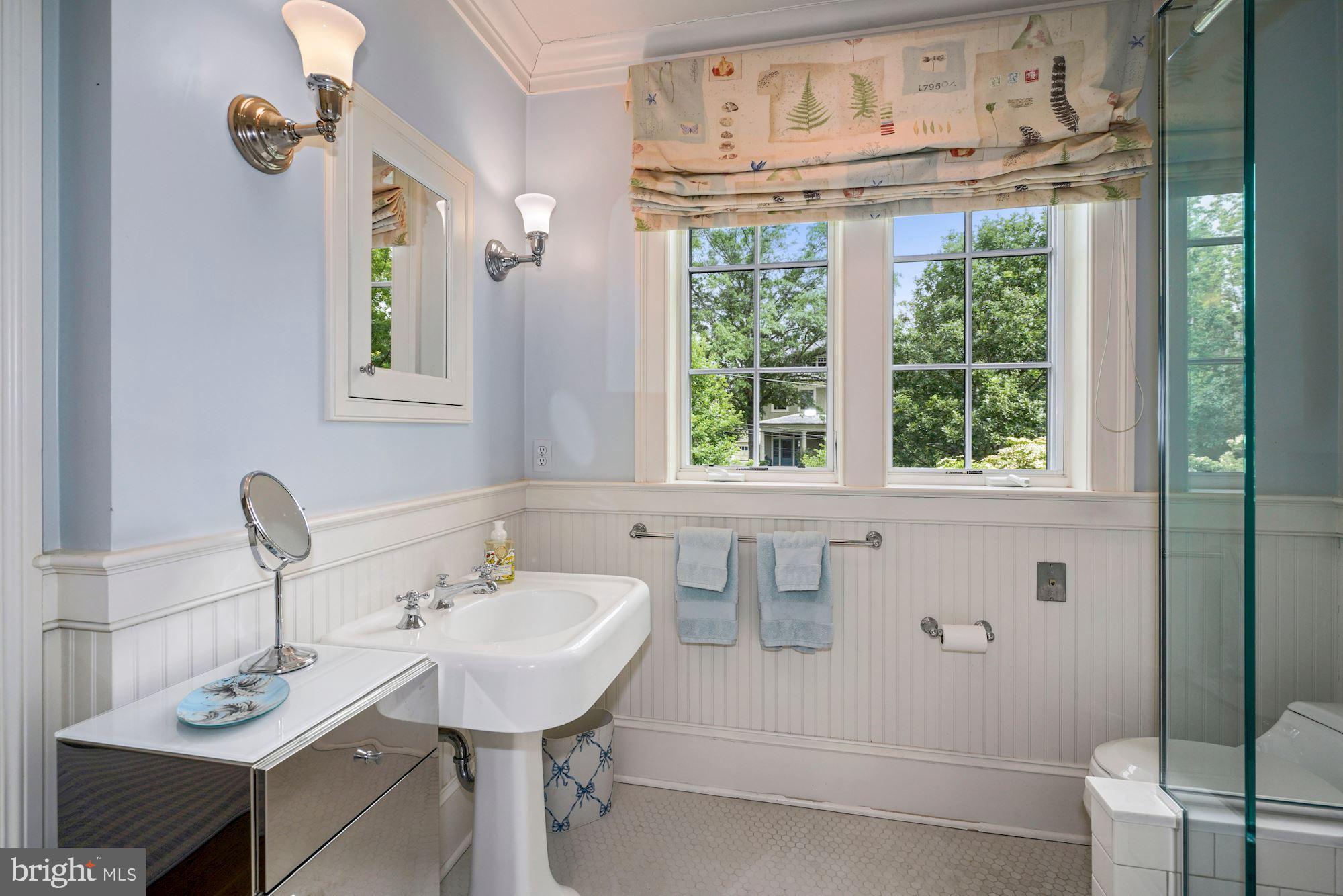 CLEVELAND PARK - Residential