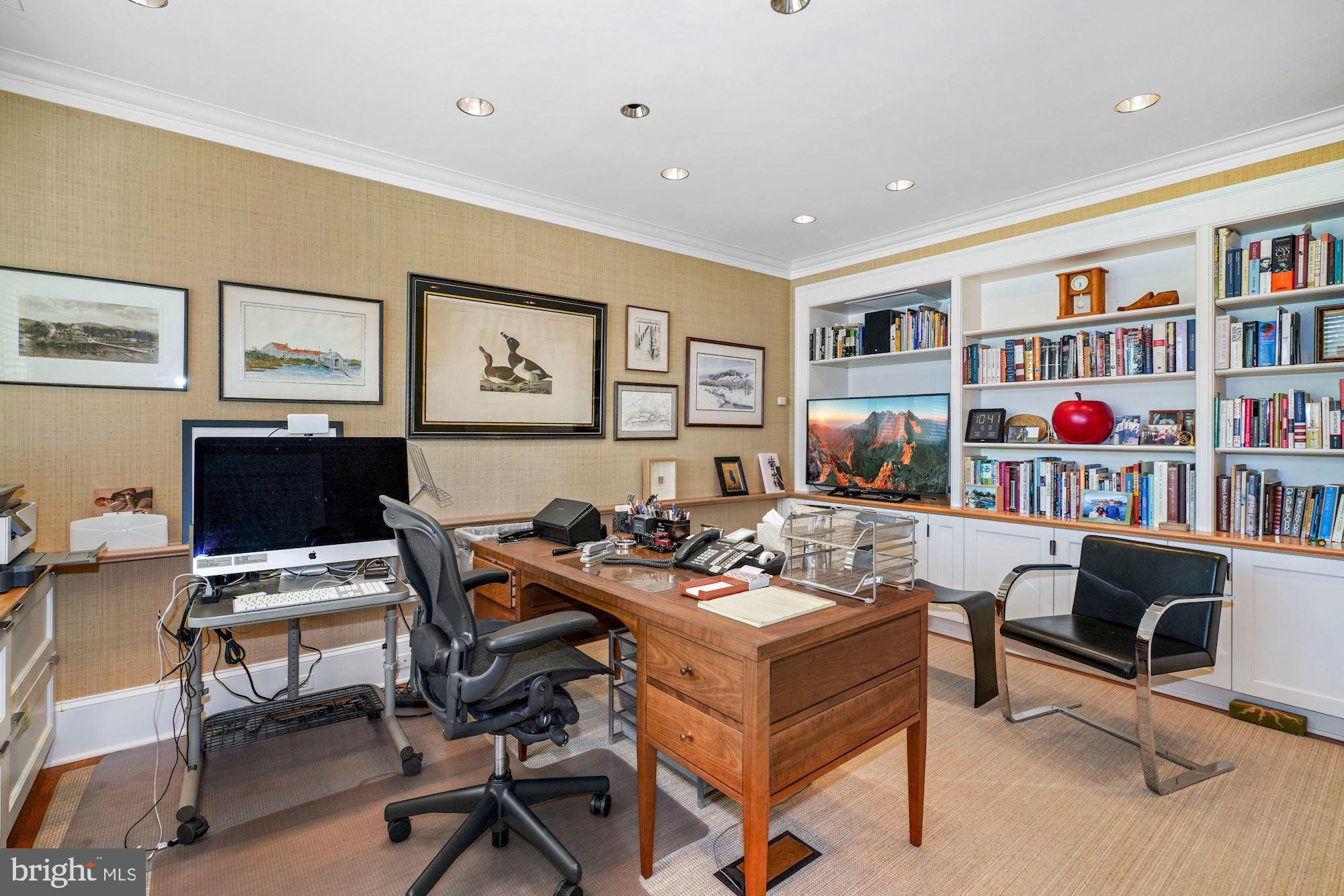 CLEVELAND PARK - Residential