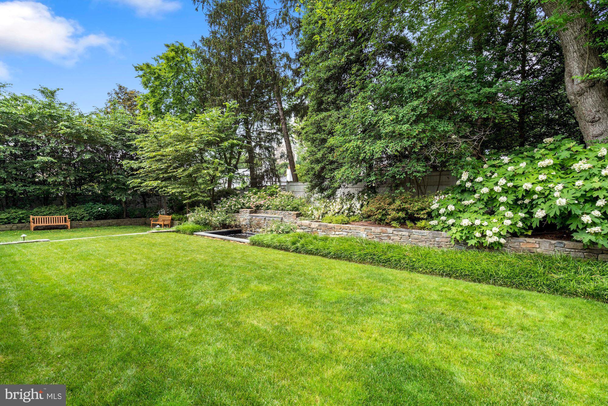 CLEVELAND PARK - Residential
