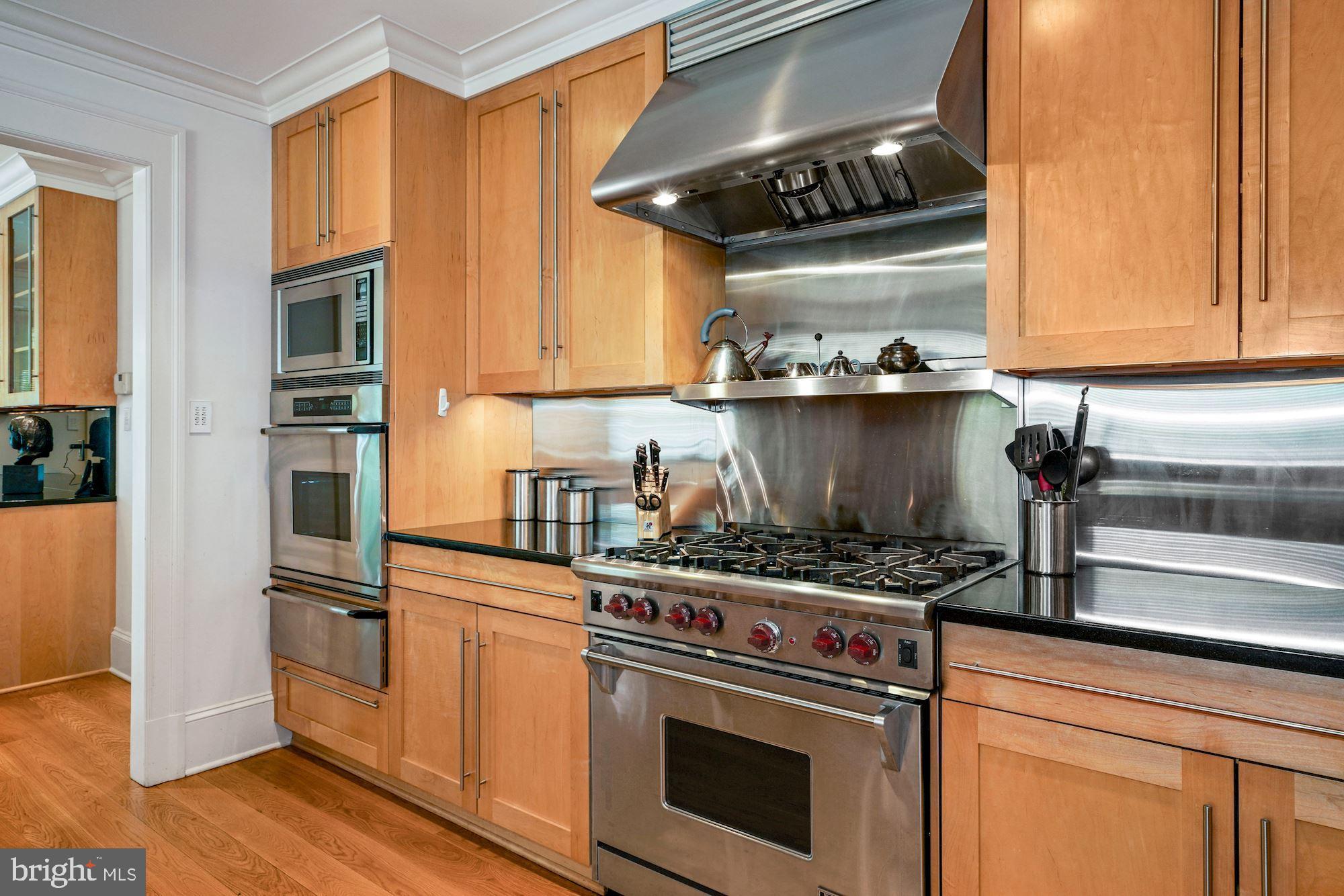 CLEVELAND PARK - Residential