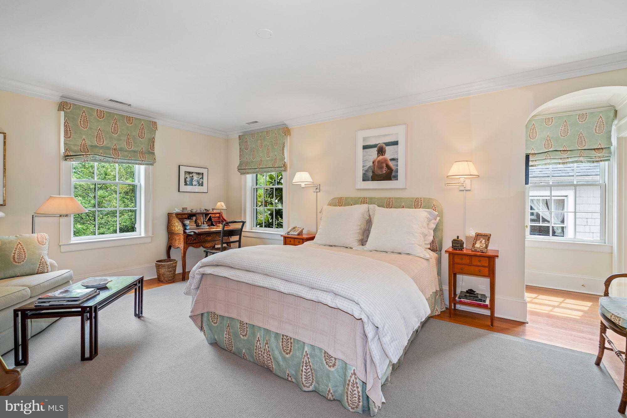CLEVELAND PARK - Residential