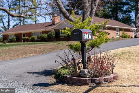 Homes For Sale - 6017 Wheeler Lane<br/> BROAD RUN, VA 20137