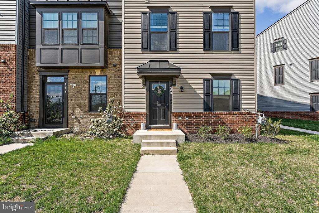1008 ALUM ROAD