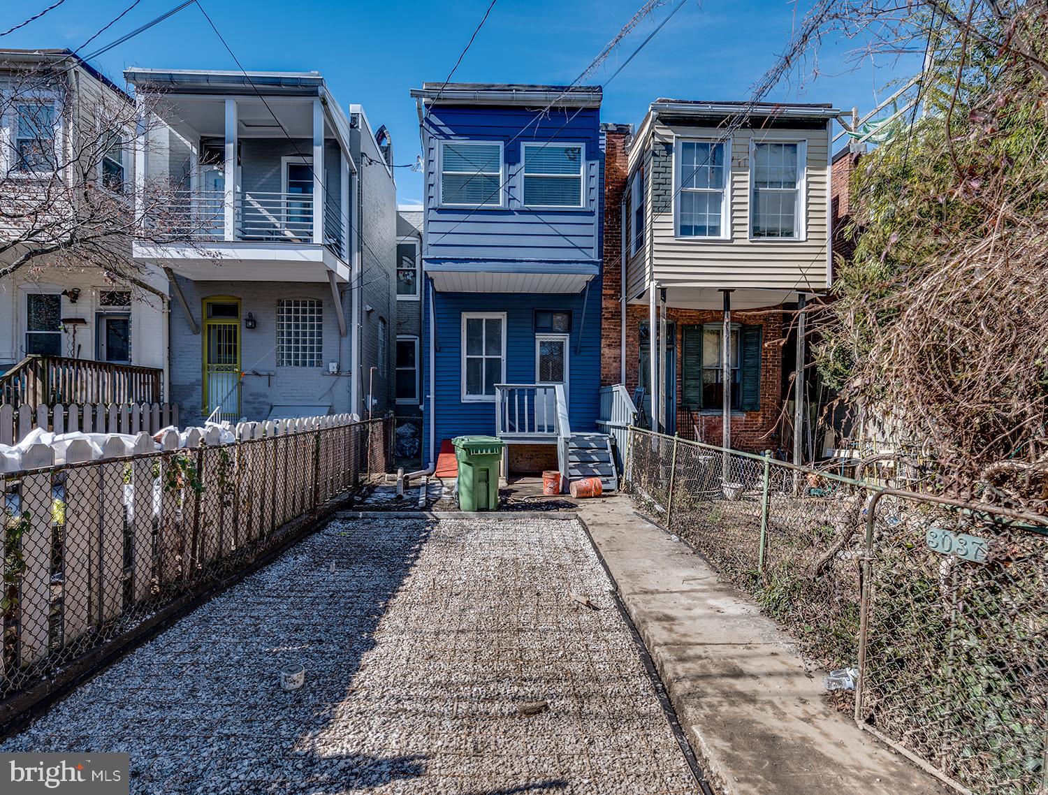 CHARLES VILLAGE - Residential