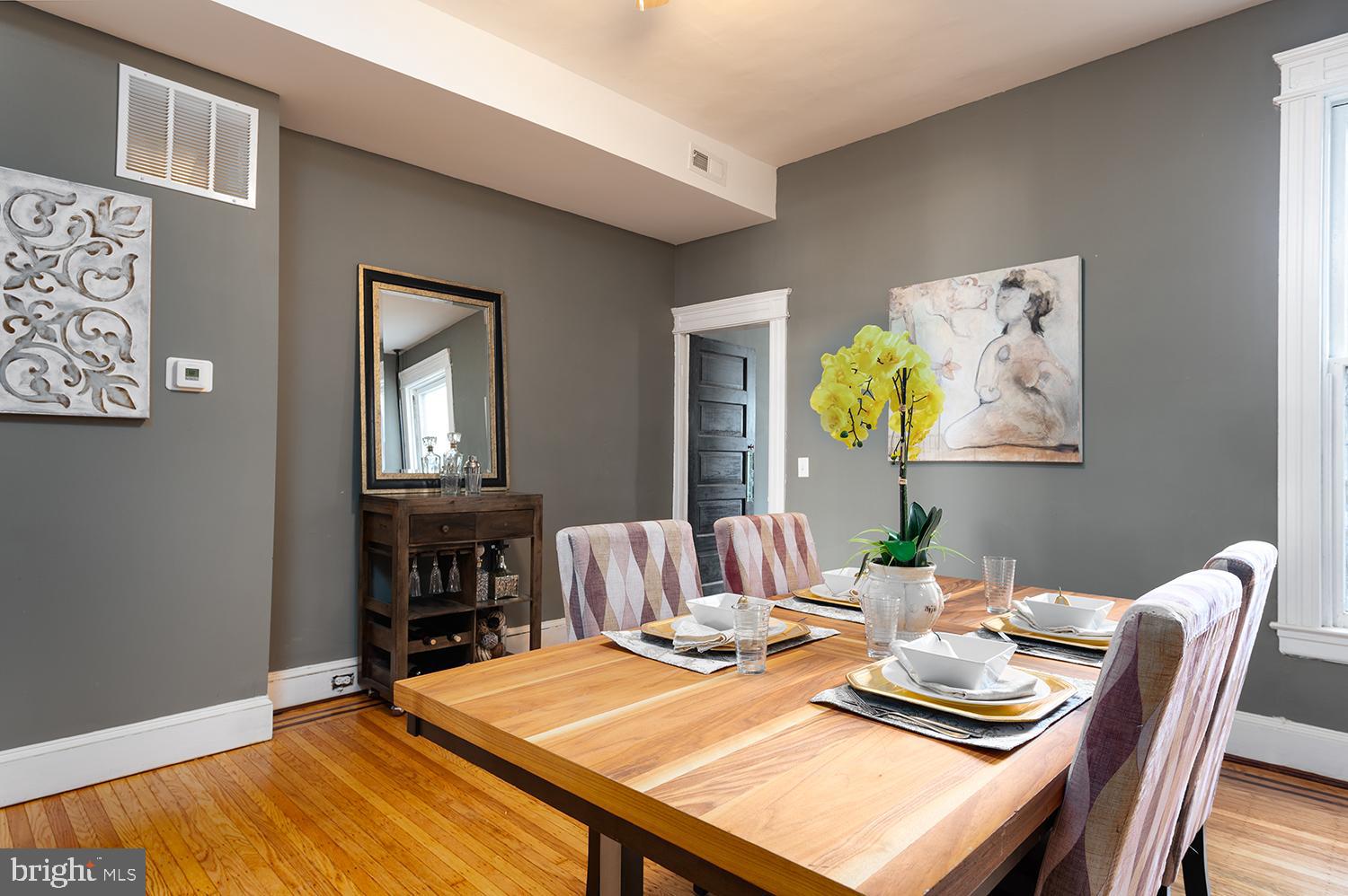 CHARLES VILLAGE - Residential