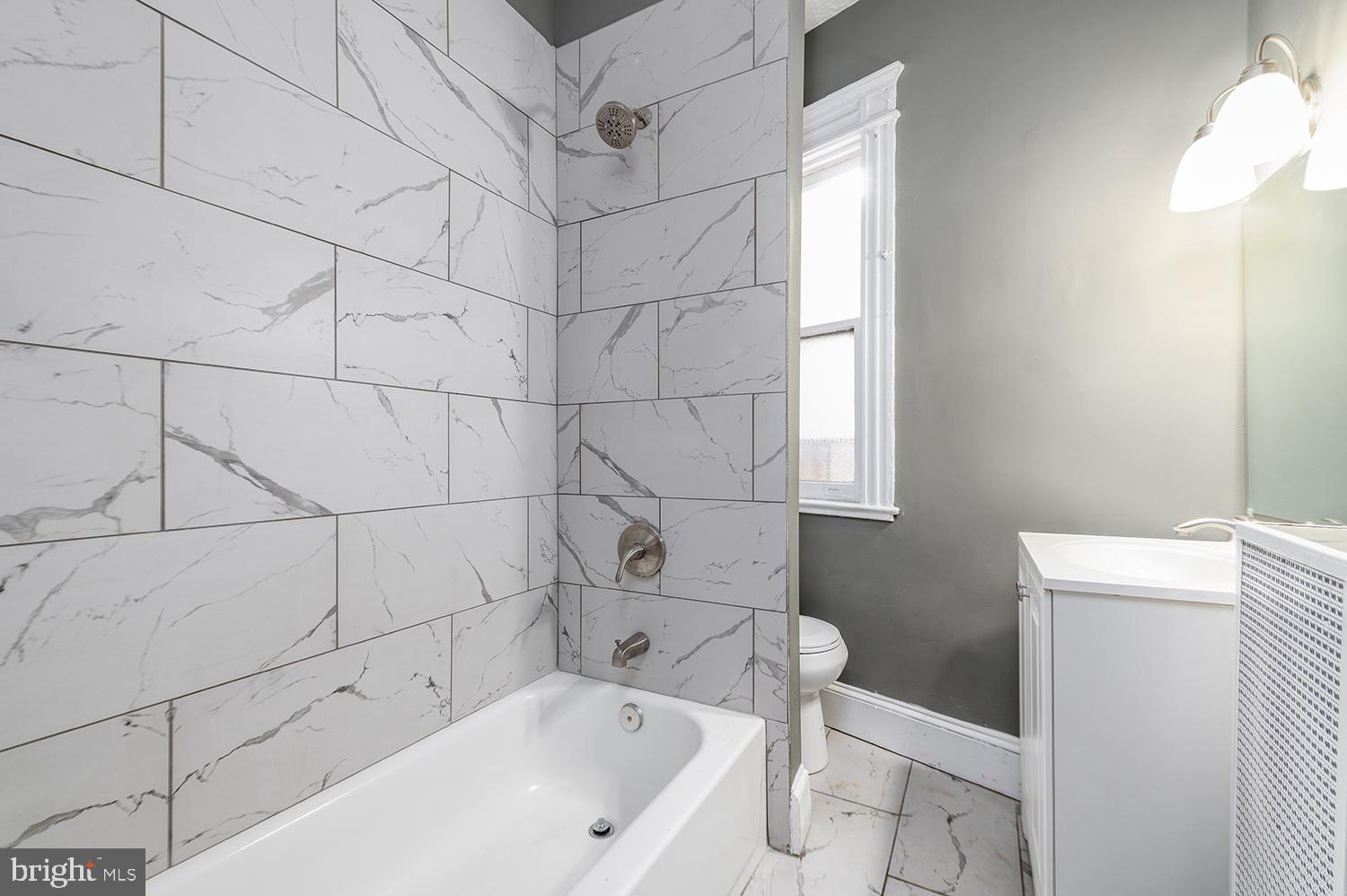 CHARLES VILLAGE - Residential