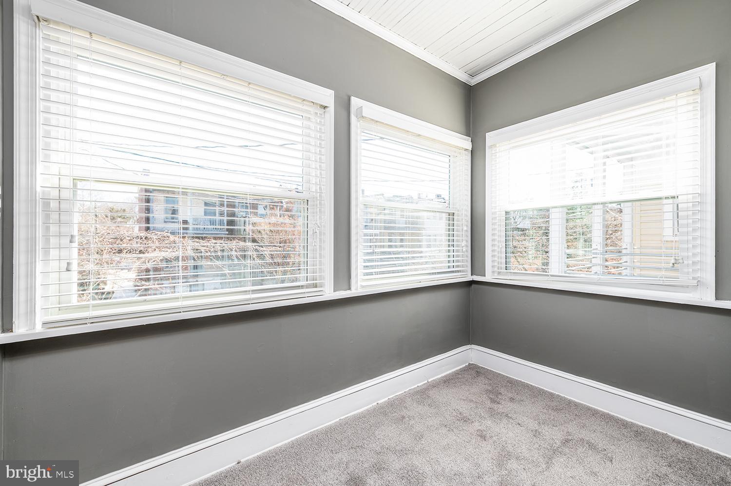 CHARLES VILLAGE - Residential