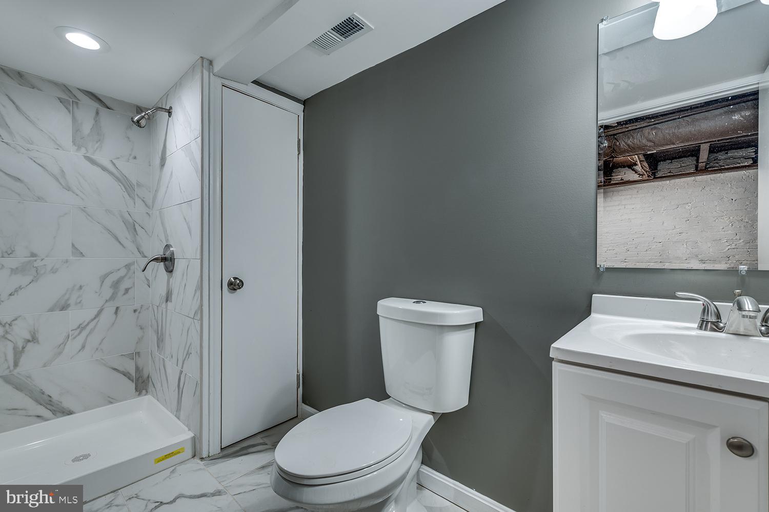 CHARLES VILLAGE - Residential