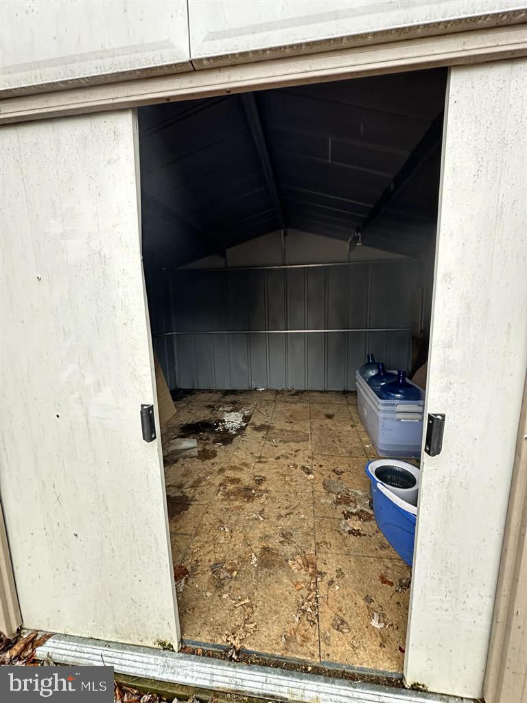 LAKESIDE PARK - Residential