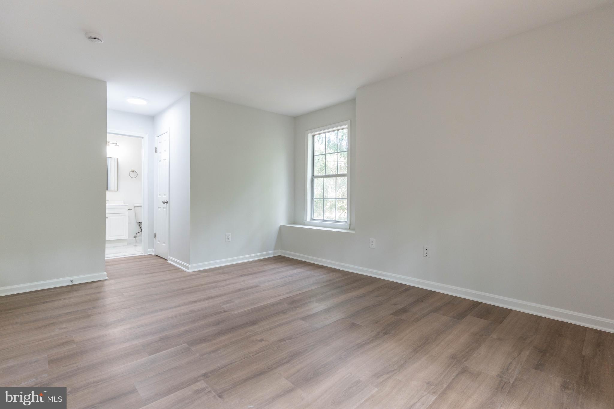 BRISTOL HOUSE - Residential