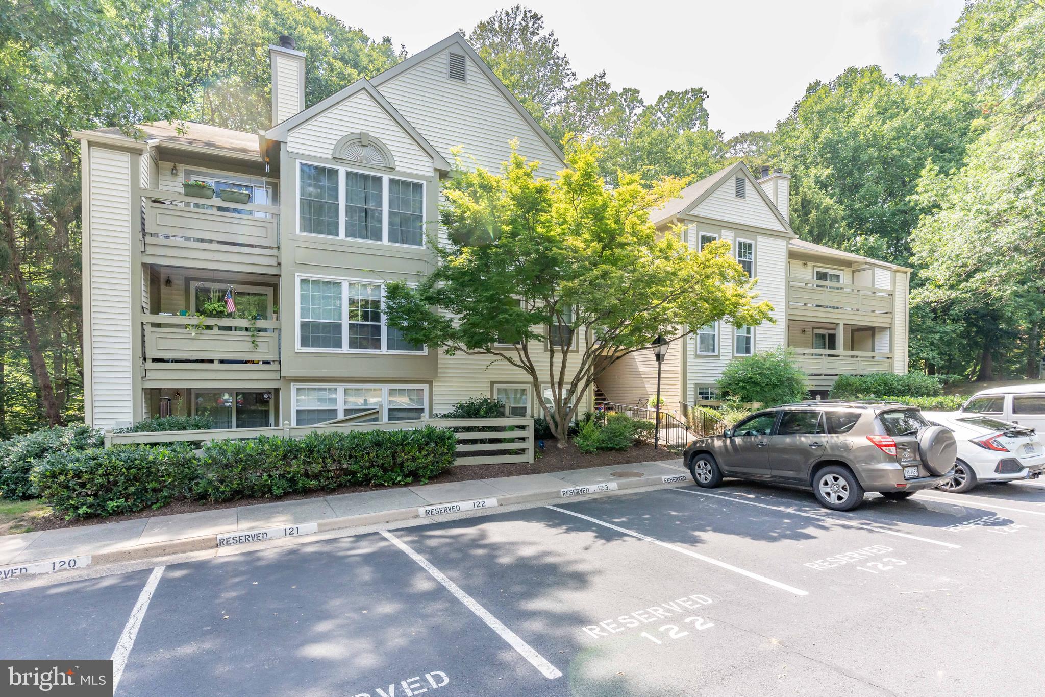 BRISTOL HOUSE - Residential