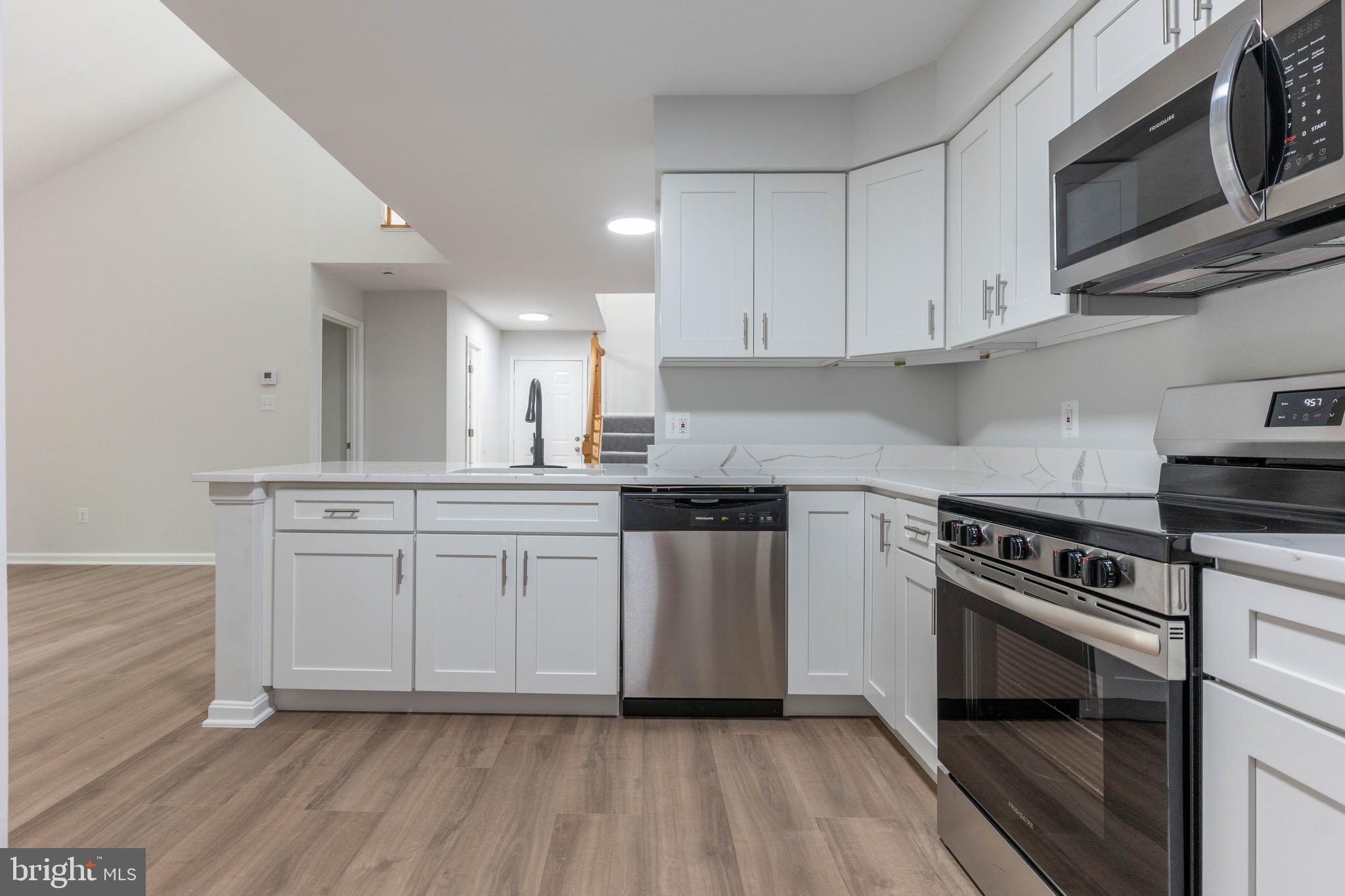 BRISTOL HOUSE - Residential