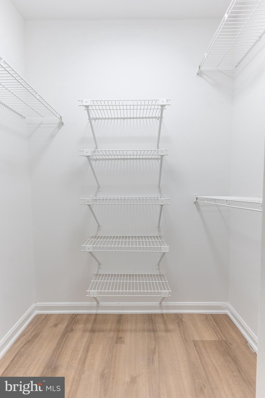 BRISTOL HOUSE - Residential