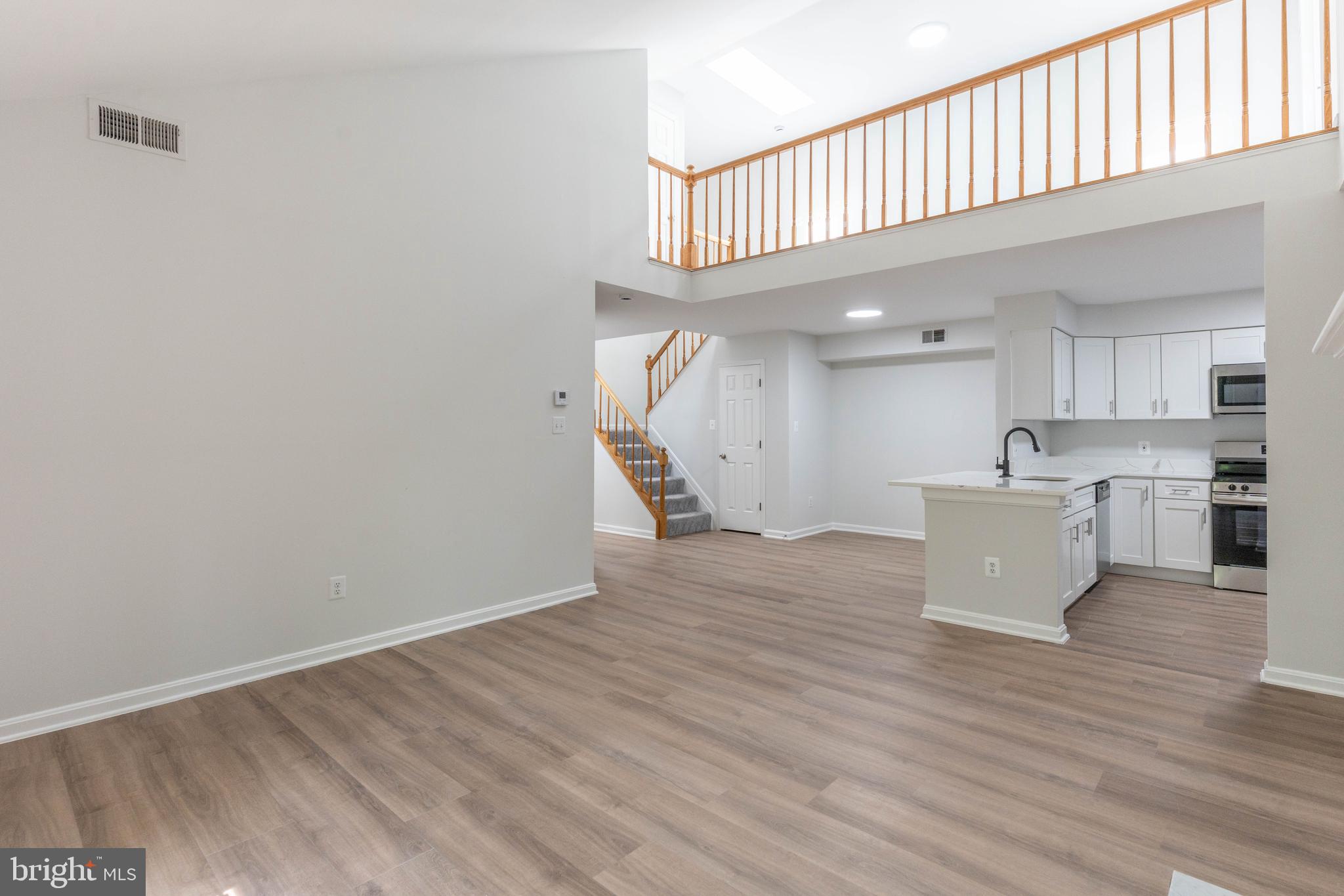 BRISTOL HOUSE - Residential