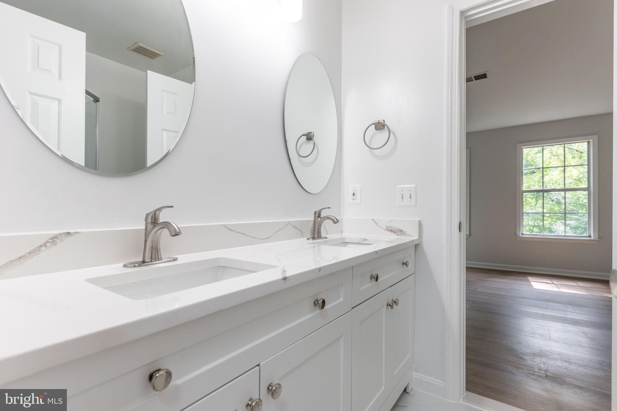 BRISTOL HOUSE - Residential