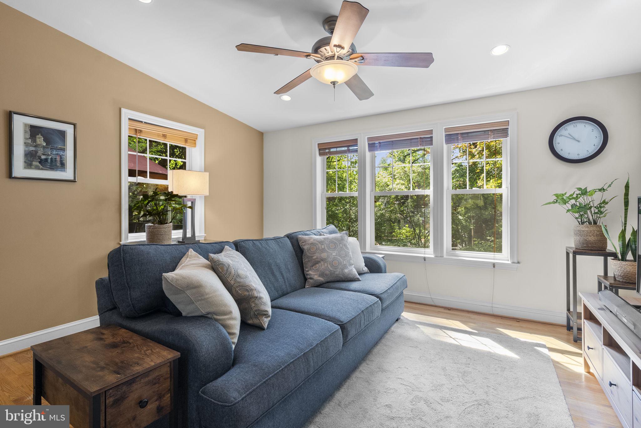 WOODMOOR - Residential