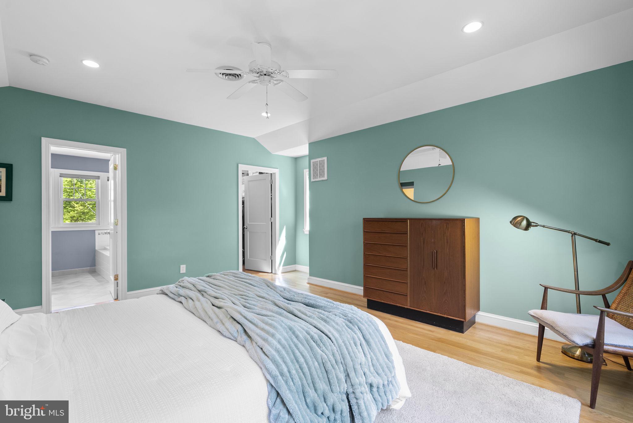 WOODMOOR - Residential