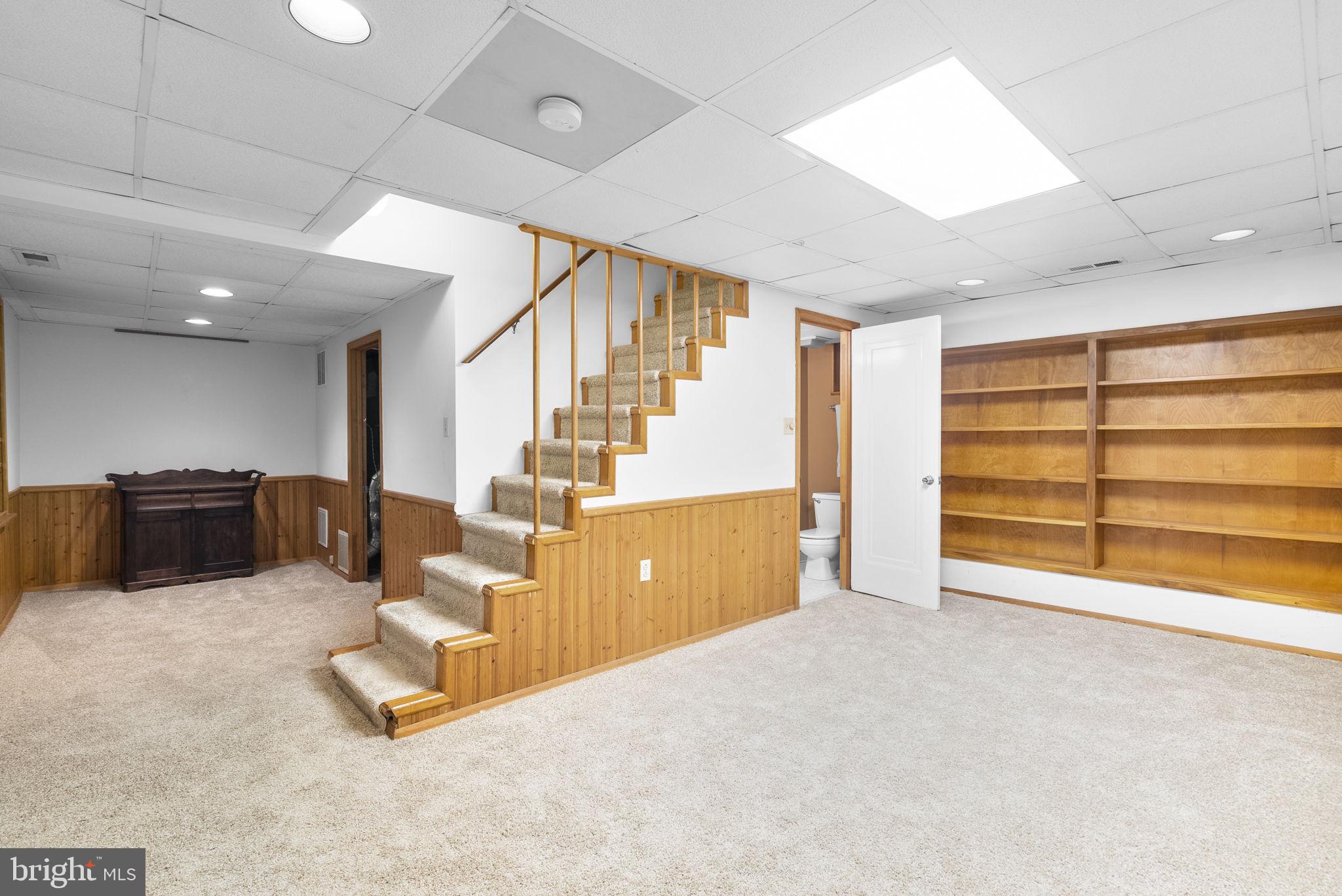WOODMOOR - Residential