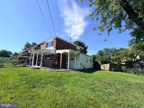 MLS: MDBC2172590