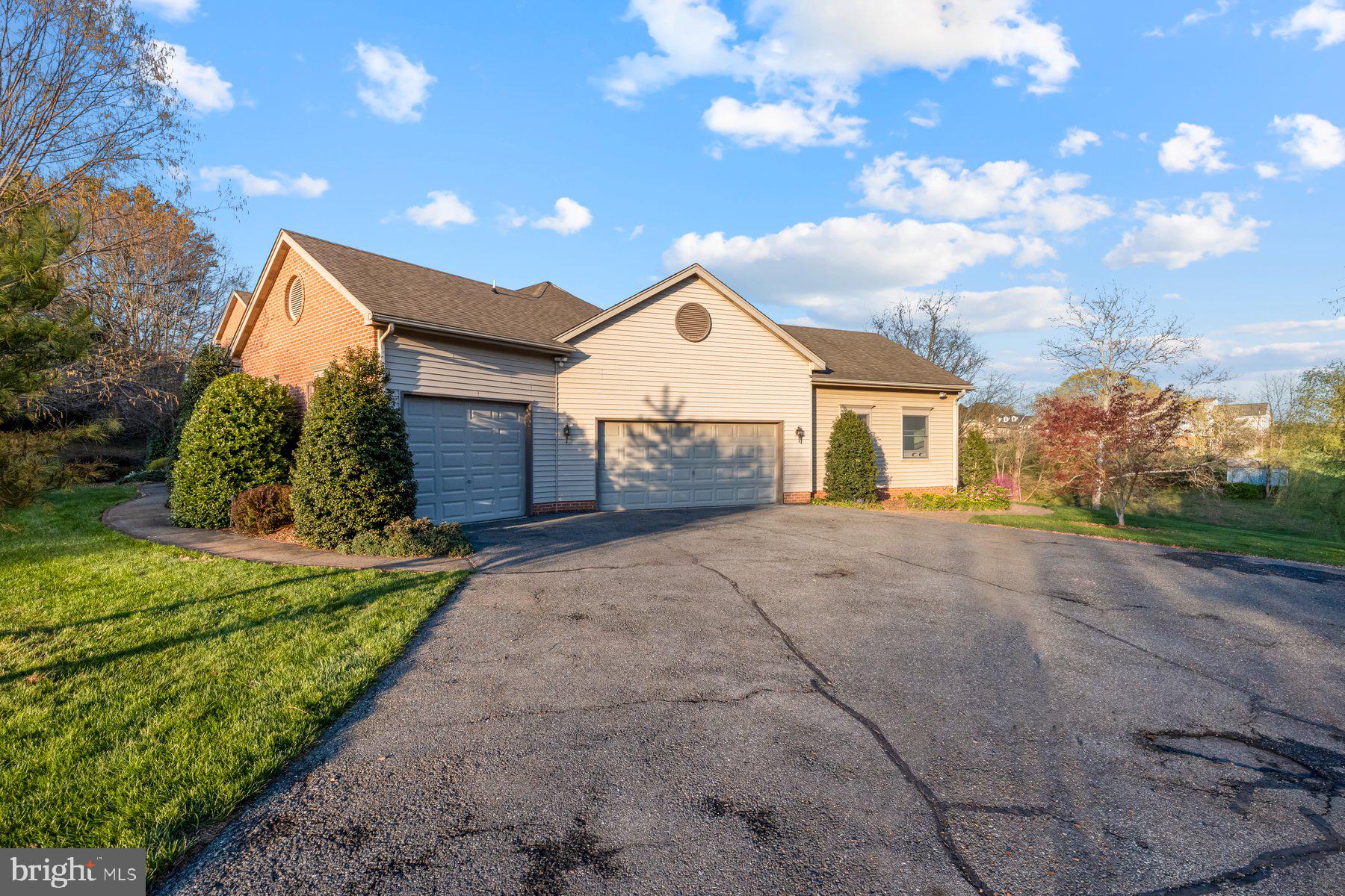 BRADFORD ESTATES - Residential