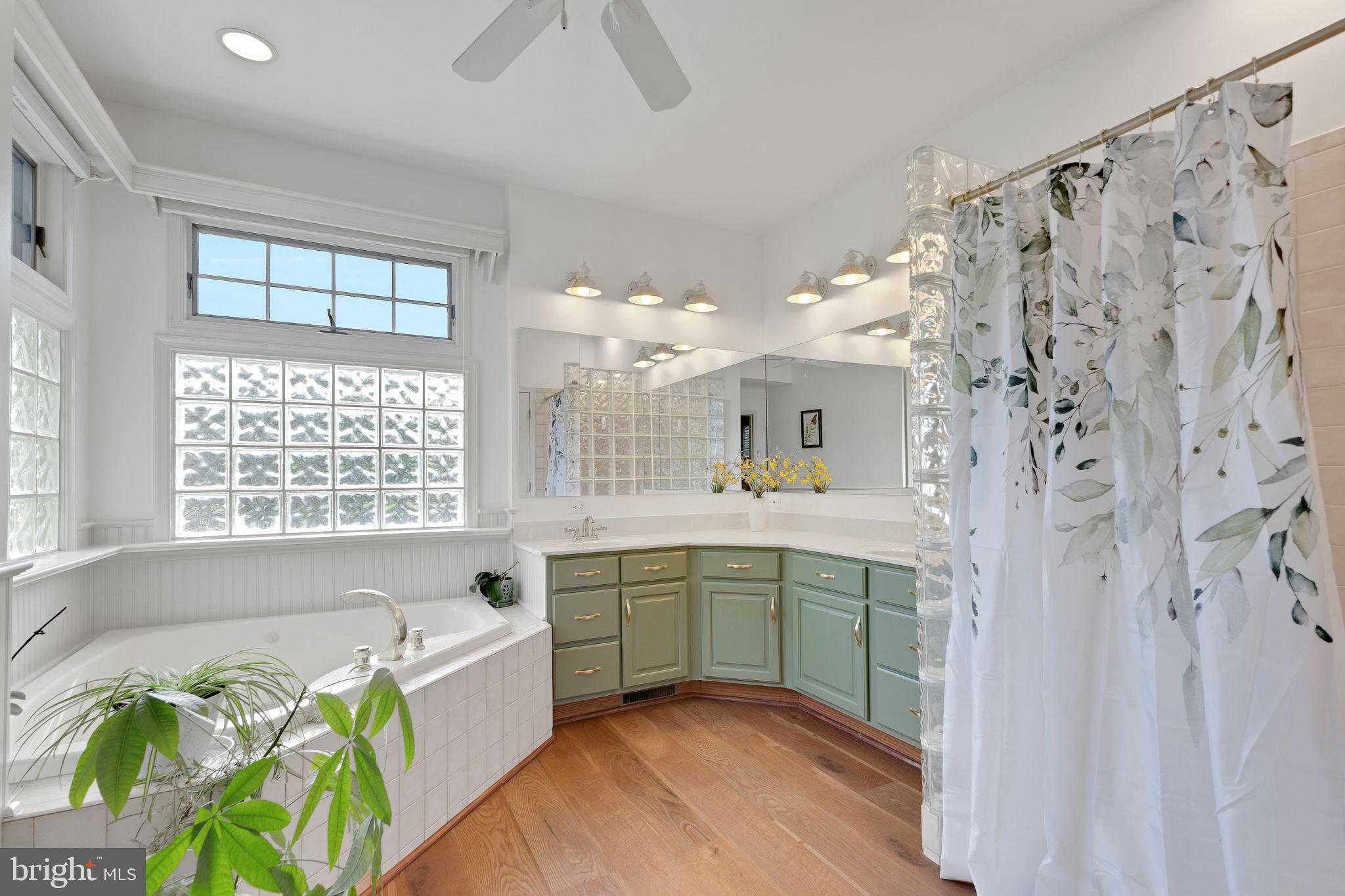 BRADFORD ESTATES - Residential