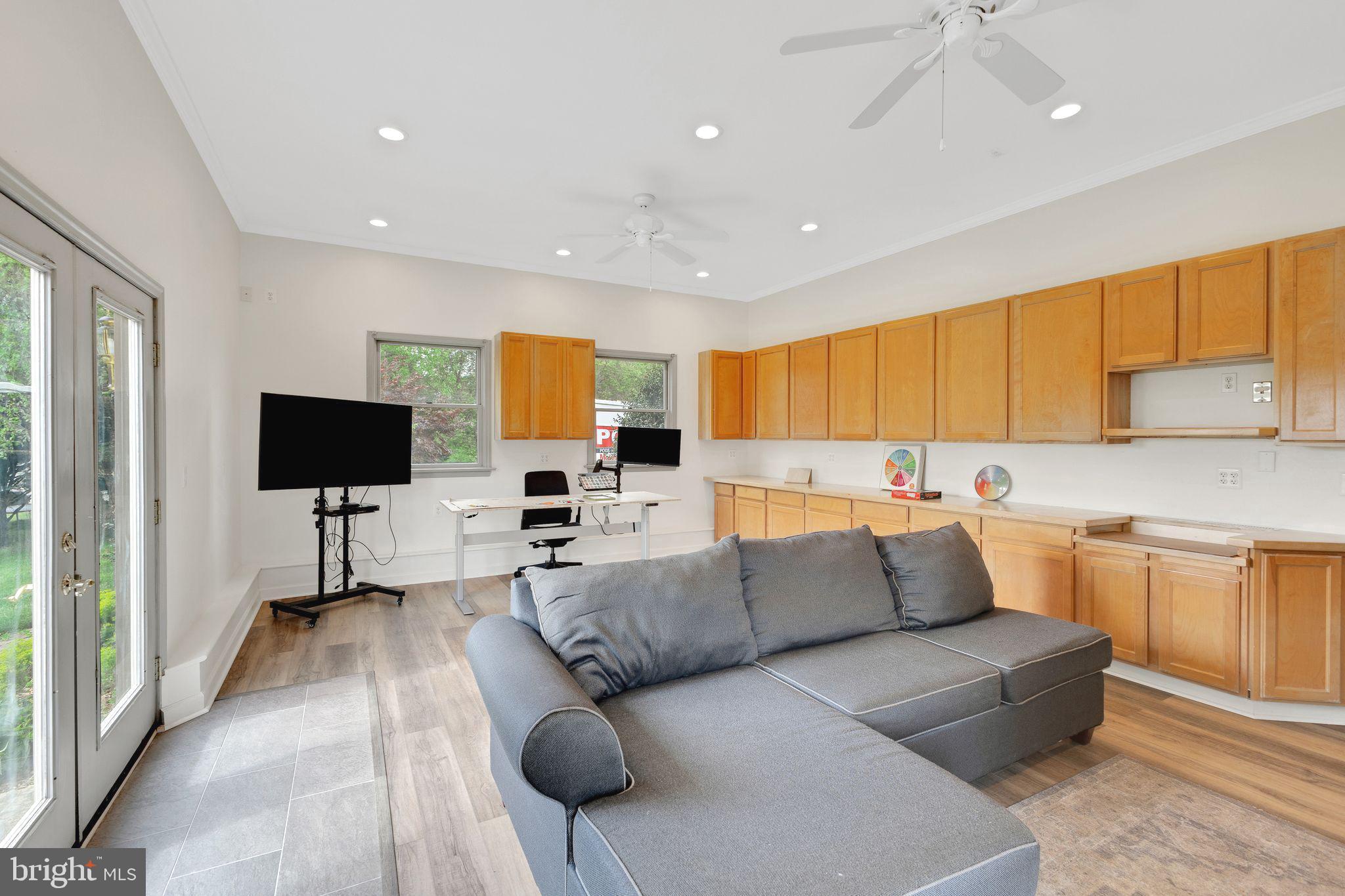 BRADFORD ESTATES - Residential