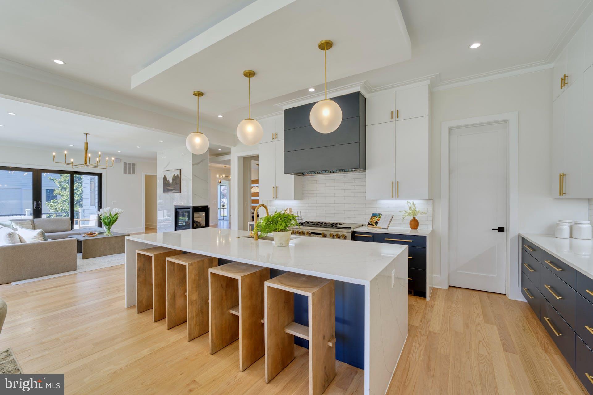 CLEVELAND HEIGHTS - Residential