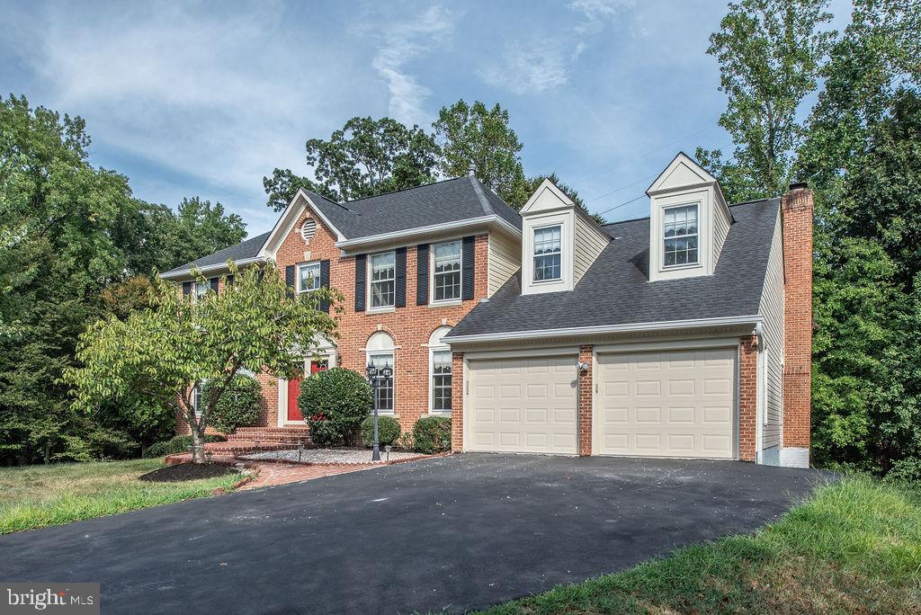 CROSSPOINTE - Residential