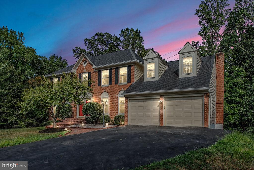 CROSSPOINTE - Residential