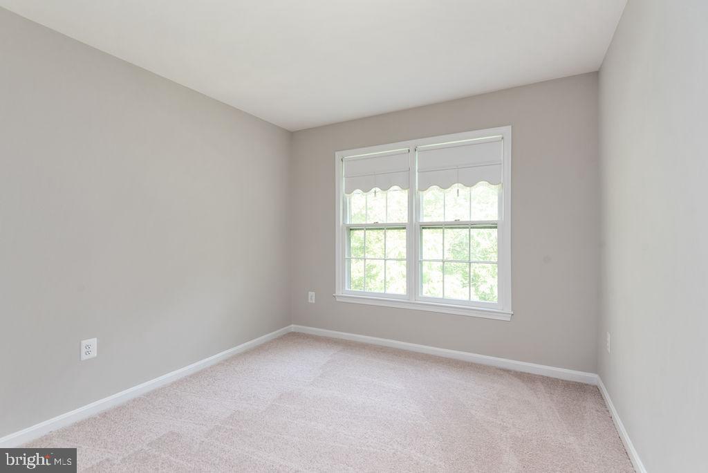 CROSSPOINTE - Residential