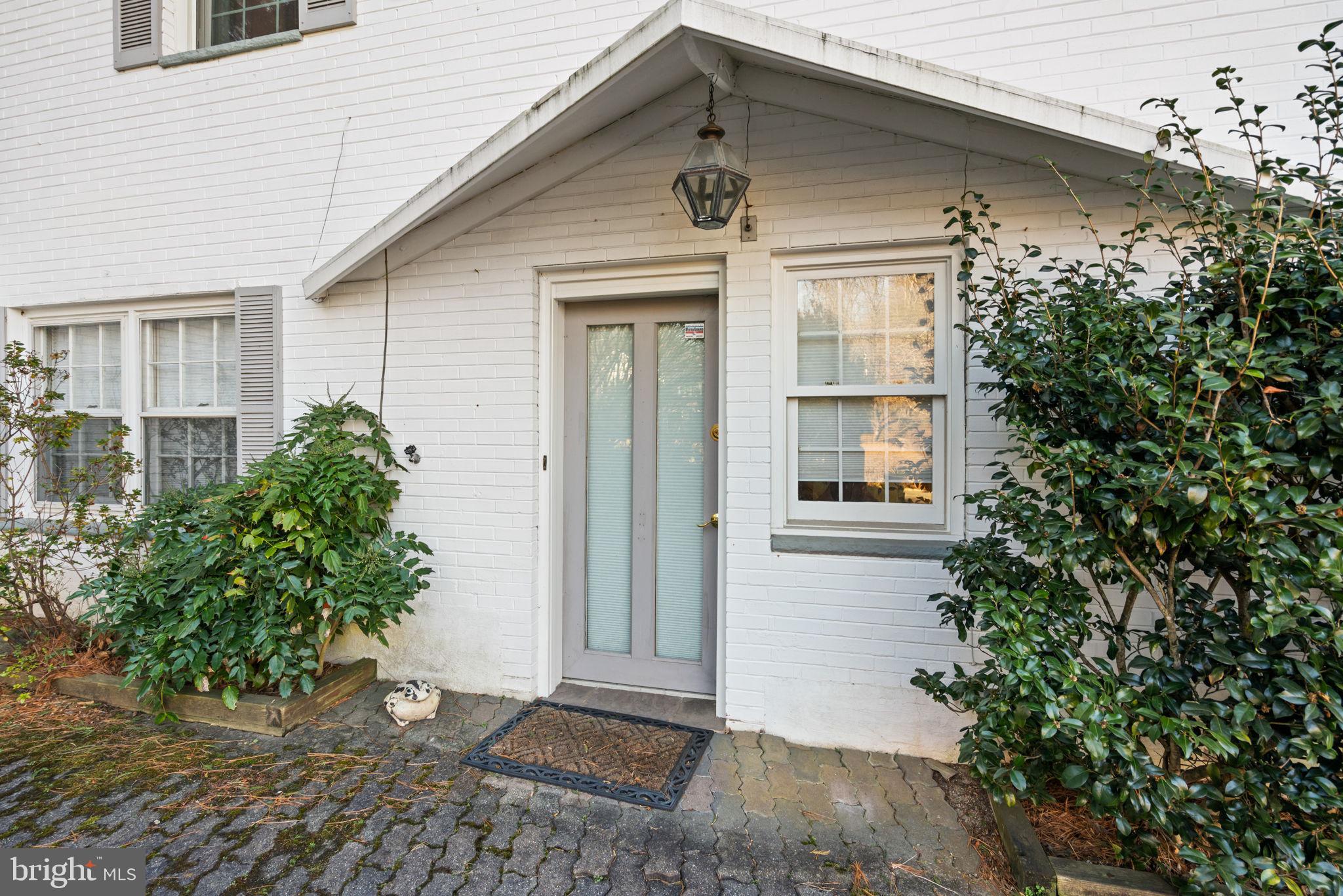 BANNOCKBURN ESTATES - Residential