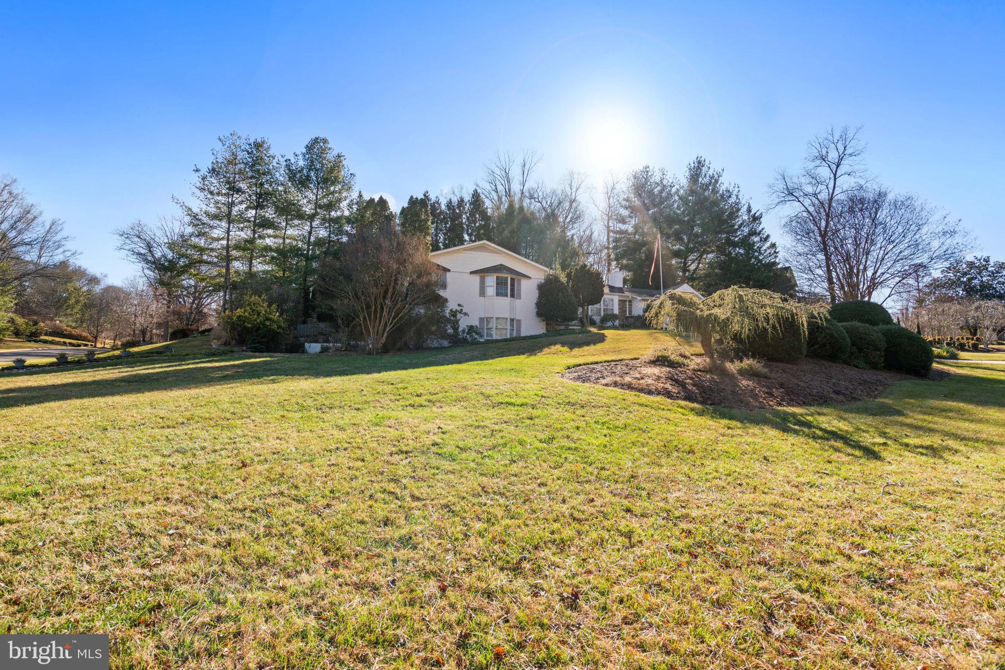 BANNOCKBURN ESTATES - Residential