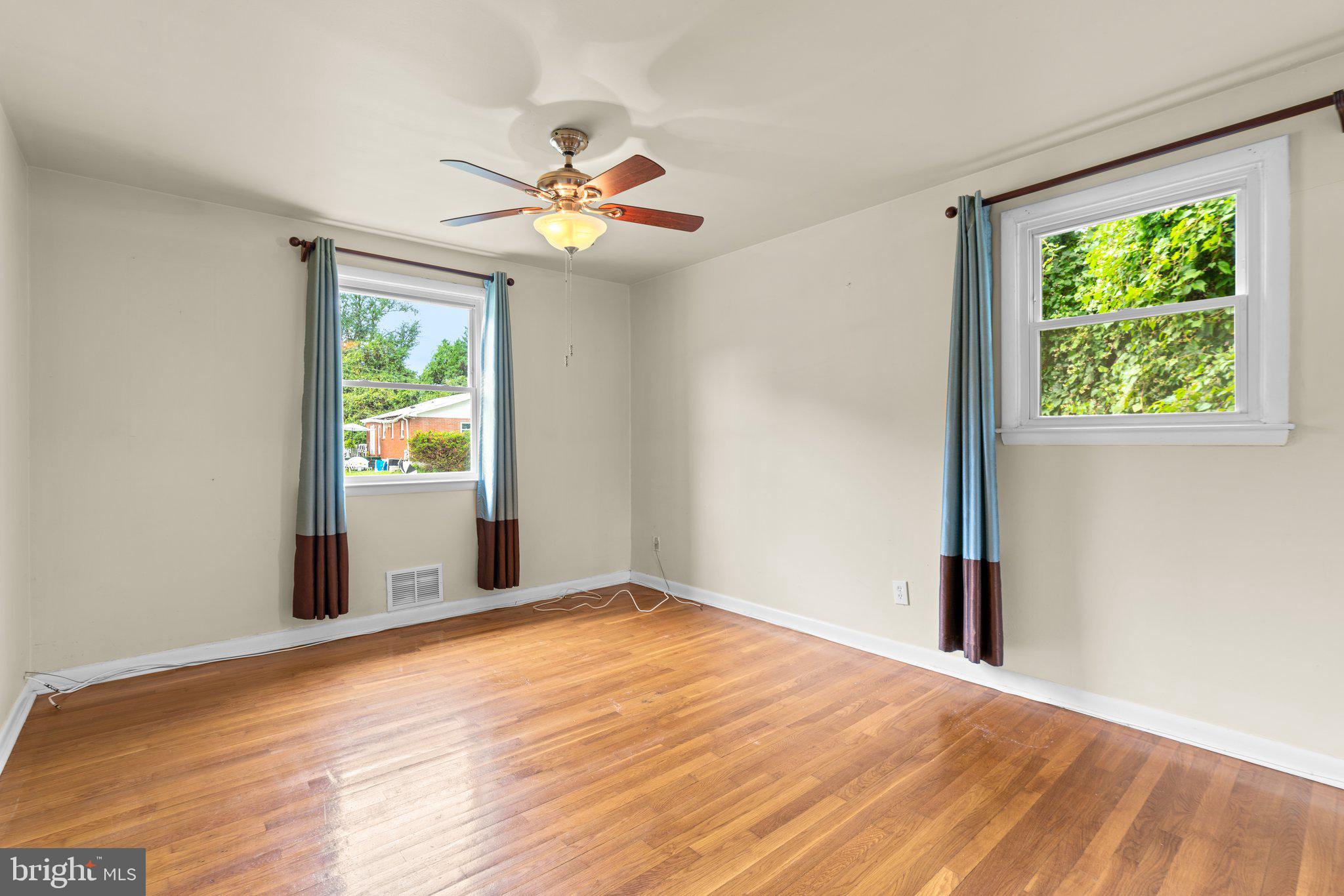 STONEYBROOK - Residential