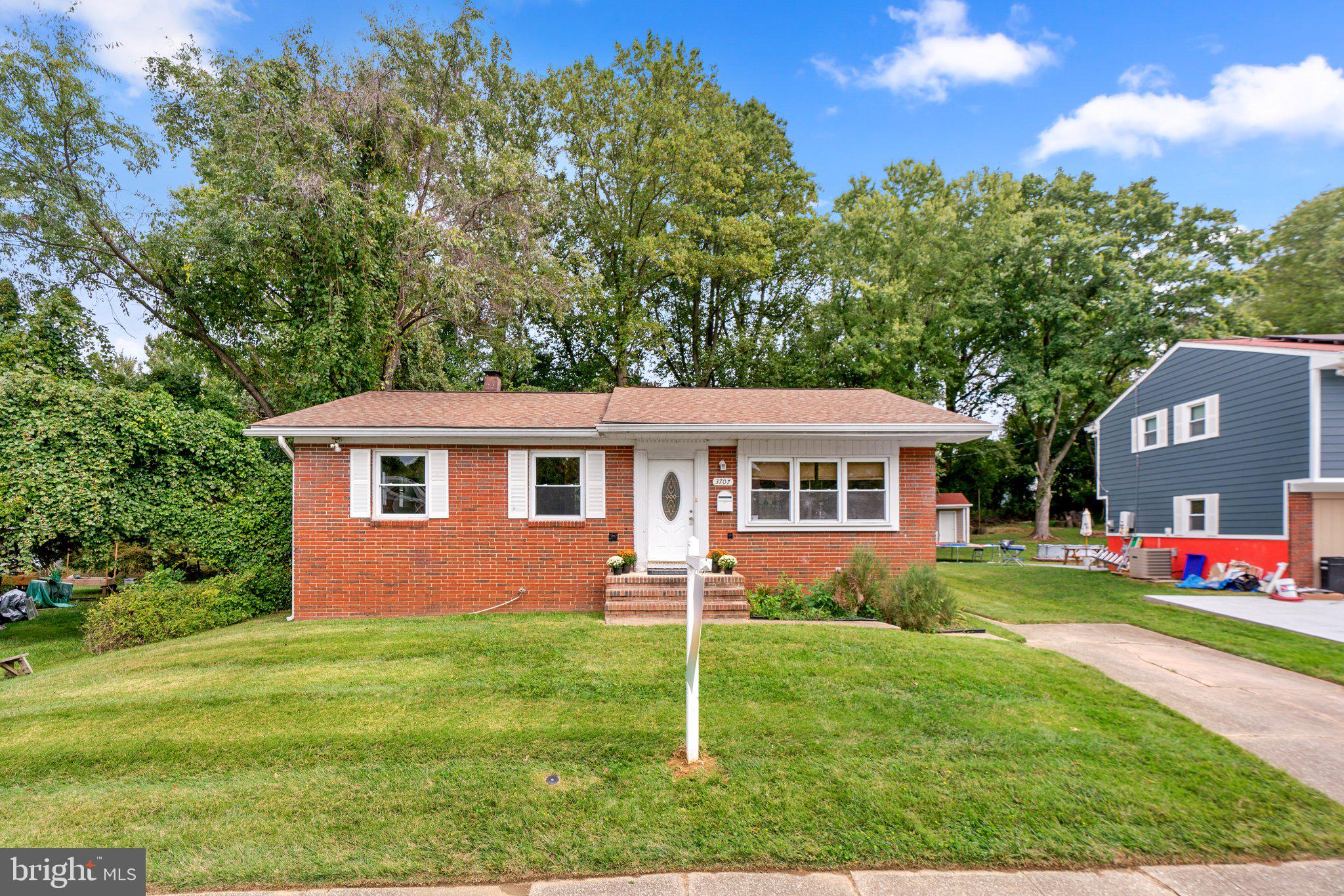 STONEYBROOK - Residential