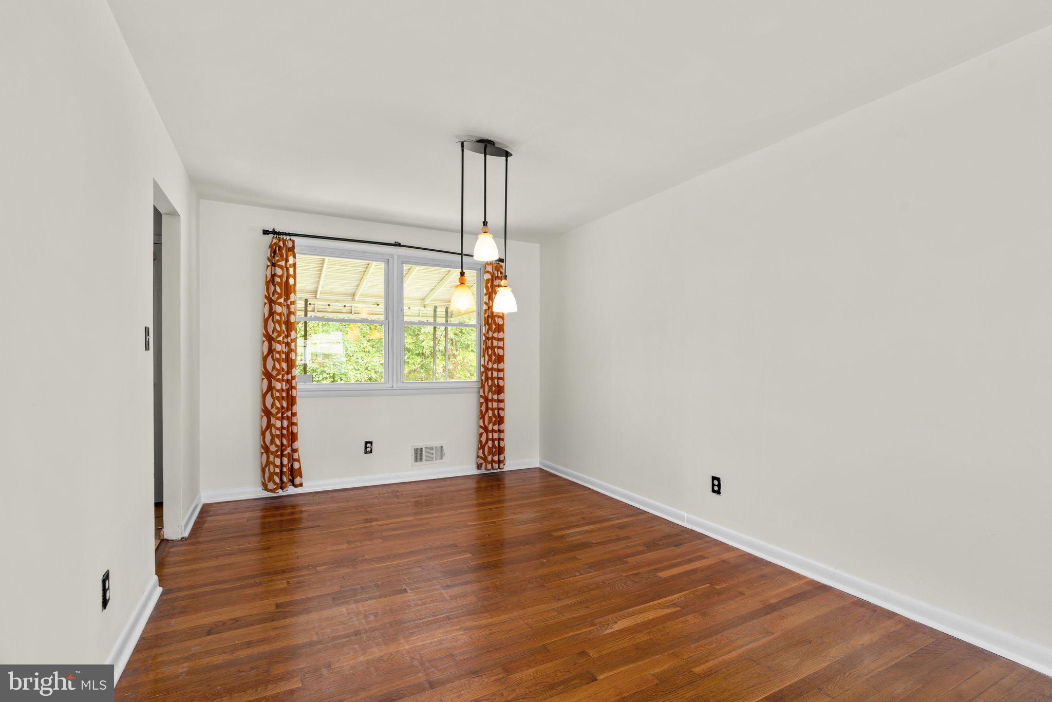 STONEYBROOK - Residential