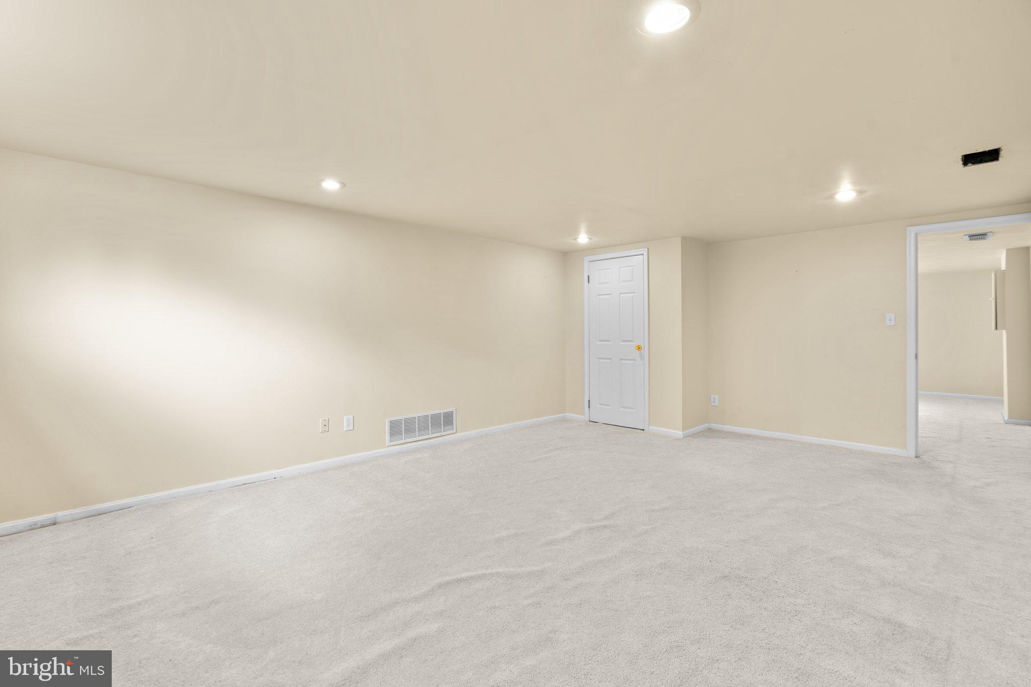 STONEYBROOK - Residential