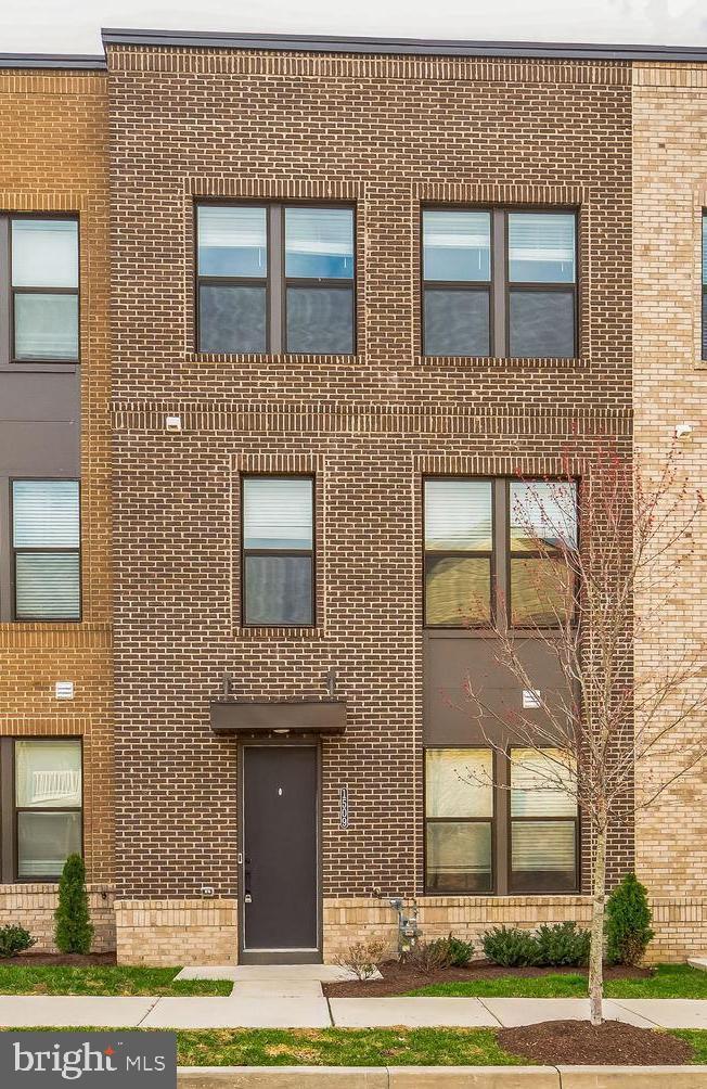 This newly constructed townhouse at 1509 Roland Heights Avenue in Baltimore's Medfield neighborhood offers modern living with convenient amenities. Built in 2023, the home features 3 bedrooms and 2.5 bathrooms across 1,856 square feet of living space. The open-concept design includes a spacious living area, a contemporary kitchen, and a dining space, ideal for both relaxation and entertaining. Additional highlights are the attached two-car garage and multiple flexible spaces that can adapt to your lifestyle needs.