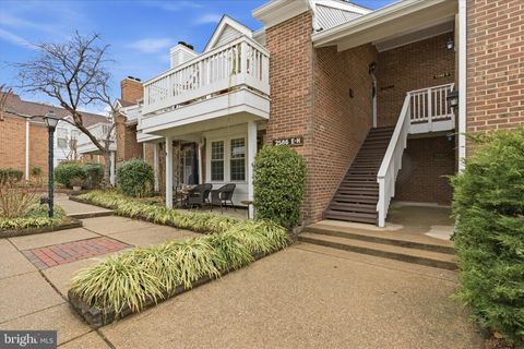 2586 S ARLINGTON MILL DRIVE E E ARLINGTON VA 22206