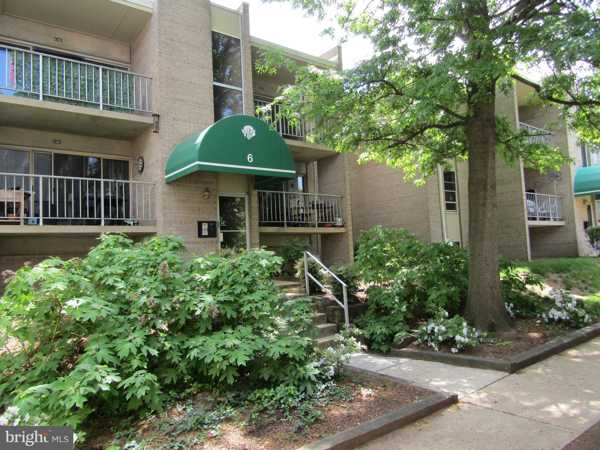 CANTERBURY SQUARE - Residential Lease