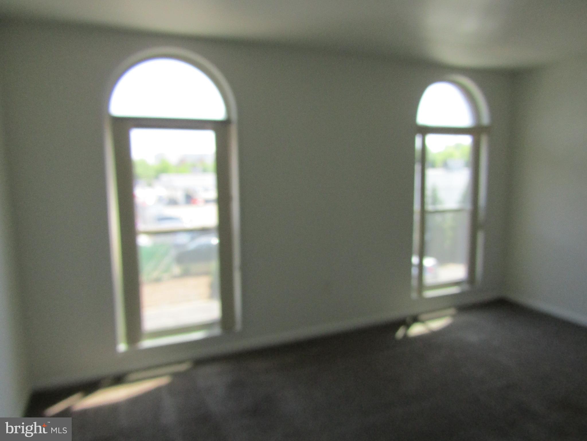 CANTERBURY SQUARE - Residential Lease