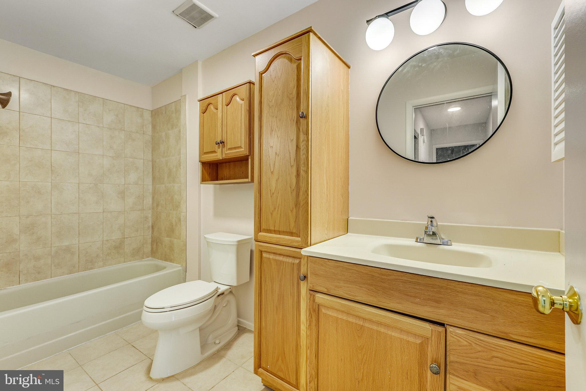 VILLARIDGE - Residential