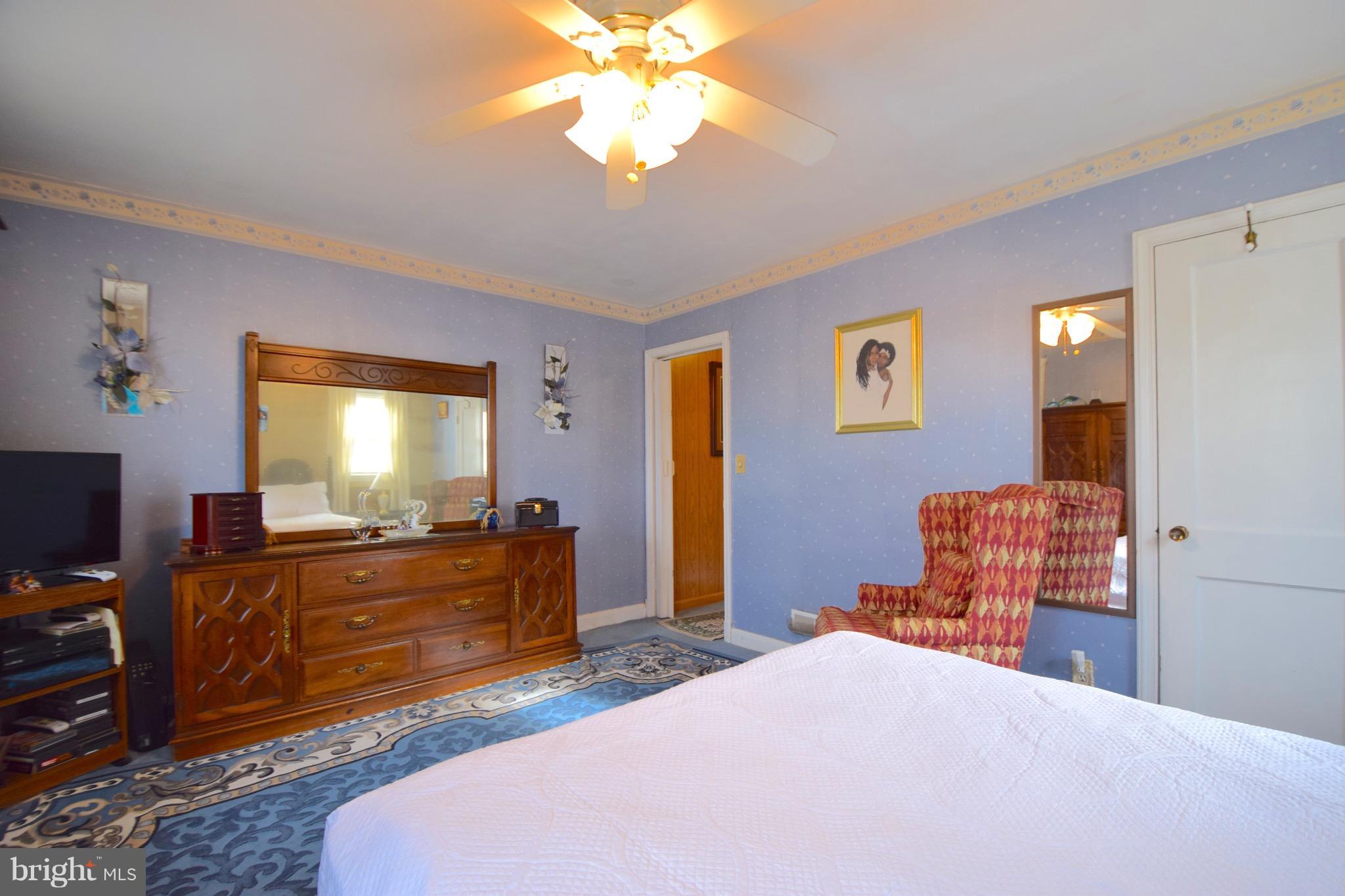 CLAREMONT-FREEDOM - Residential