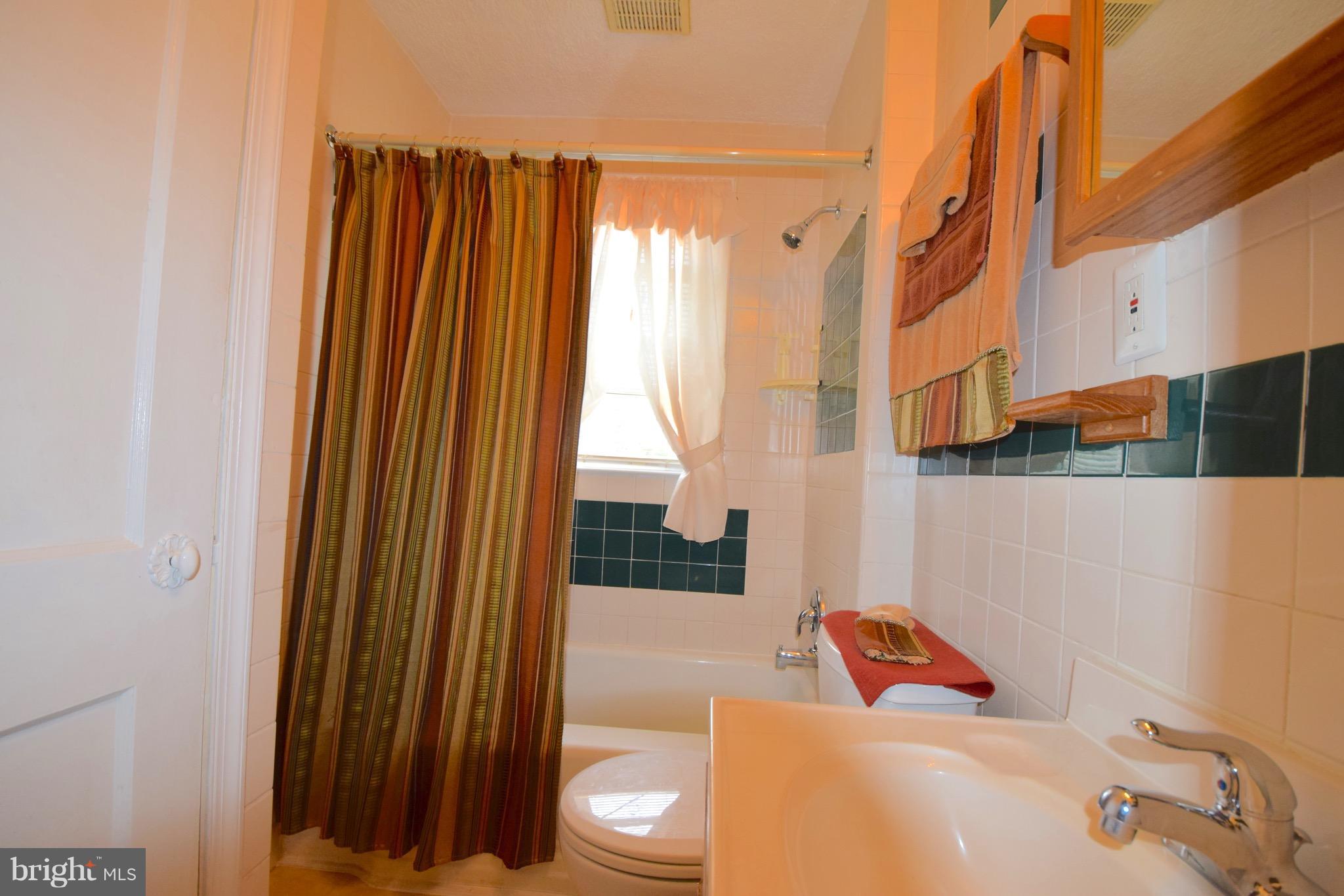 CLAREMONT-FREEDOM - Residential